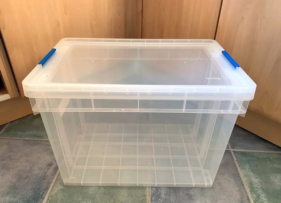 the right size for a hamster bin cage